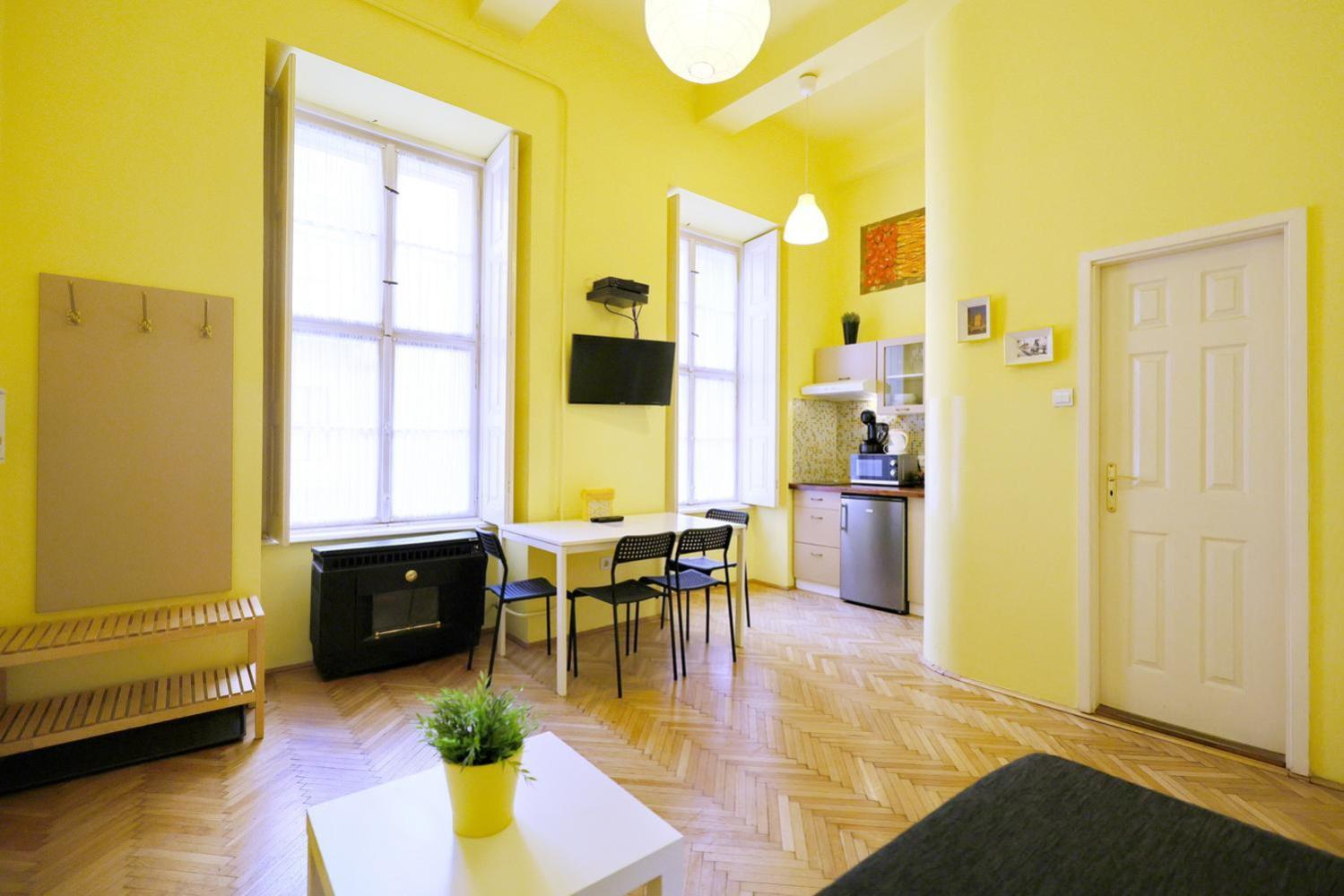 Supreme Astoria Semmelweis Budapeste Exterior foto